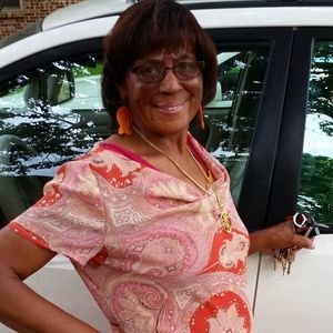 Meet your Posher, Regina